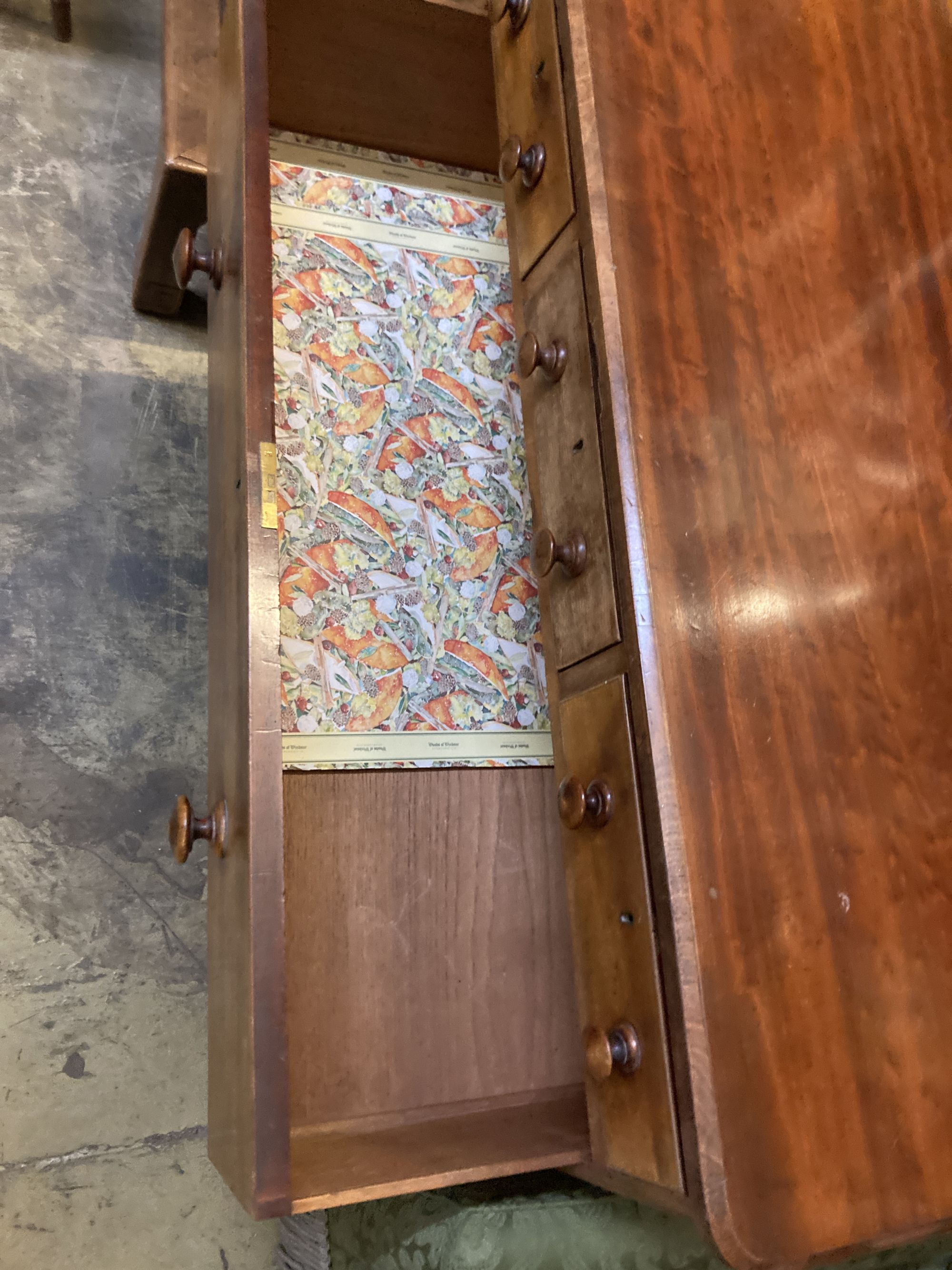 A Victorian mahogany low chest of drawers, width 105cm, depth 52cm, height 82cm